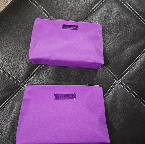 2 Clinique Bags Purple - Picture 3 of 4